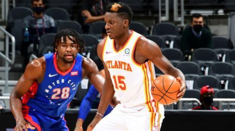 nba下注网站-22, 特雷杨62分创老鹰队史新纪录  